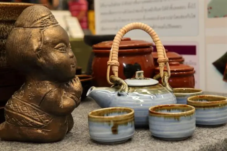 ครั้งแรกของไทยกับการจัดสร้างพระบรมฉายาลักษณ์พระบาทสมเด็จพระวชิรเกล้าเจ้าอยู่หัว  ในงาน “Lampang Ceramic World-class 2019: The Art of City, Design & Lifestyle”