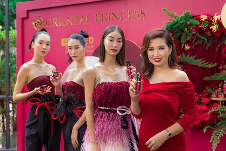 โอเรียนทอล พริ้นเซส นำโดย คุณอภัยพร ศรีสุ...