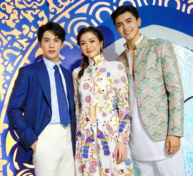 ฤกษ์ดีบวงสรวงกันไปแล้ว ฟากฟ้าคีรีดาว ละคร...