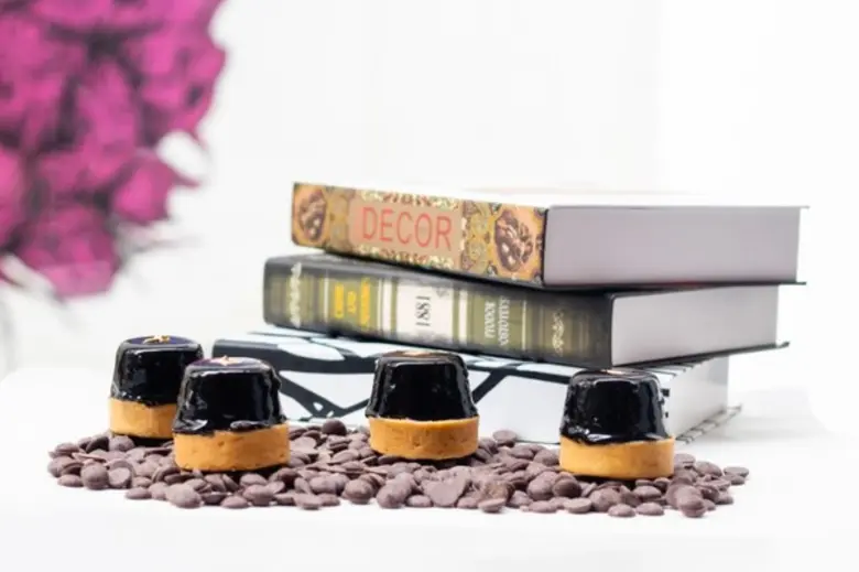 มาทำให้เดือนกรฎาคมอันชุ่มฉ่ำนี้เป็นเดือนแ...