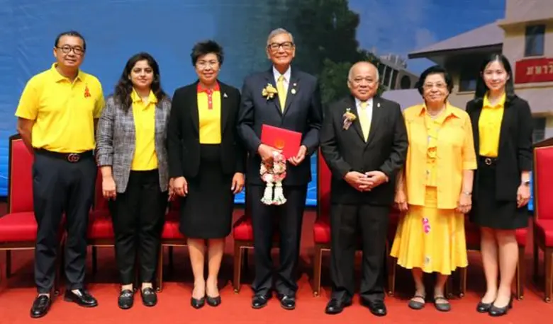 ดร.เตช บุนนาค อดีตรัฐมนตรีว่าการกระทรวงกา...