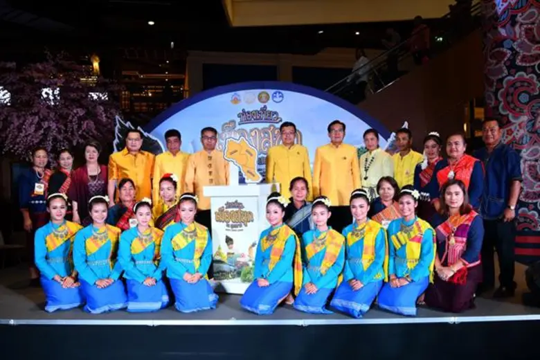 นายพิเชษฐ์ วิริยะพาหะ อธิบดีกรมส่งเสริมสห...