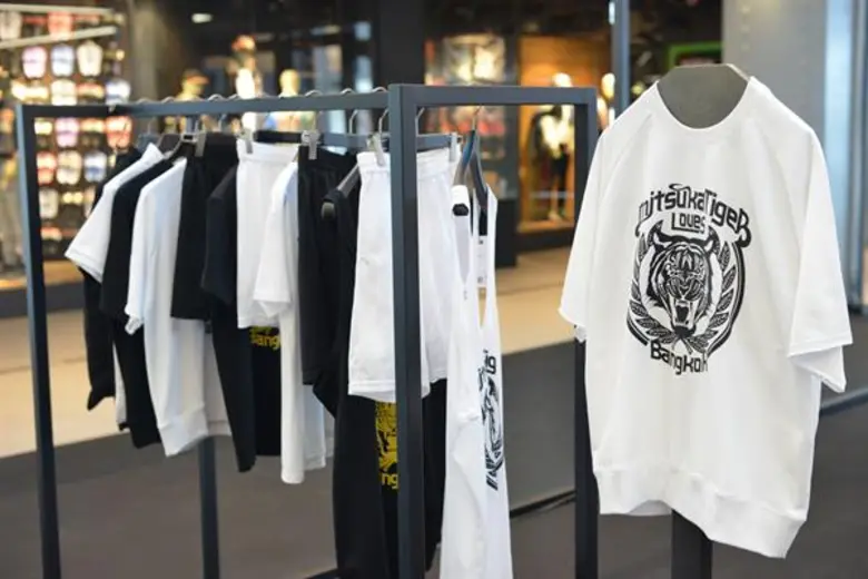 “Onitsuka Tiger” เปิดตัวลิมิเต็ดคอลเลคชั่น “Bangkok Exclusive Apparels” ปรากฎการณ์สตรีทแฟชั่นสุดยูนีค แห่งเดียวในโลก!! ณ สยามเซ็นเตอร์ เมืองแห่งไอเดียที่ล้ำเทรนด์