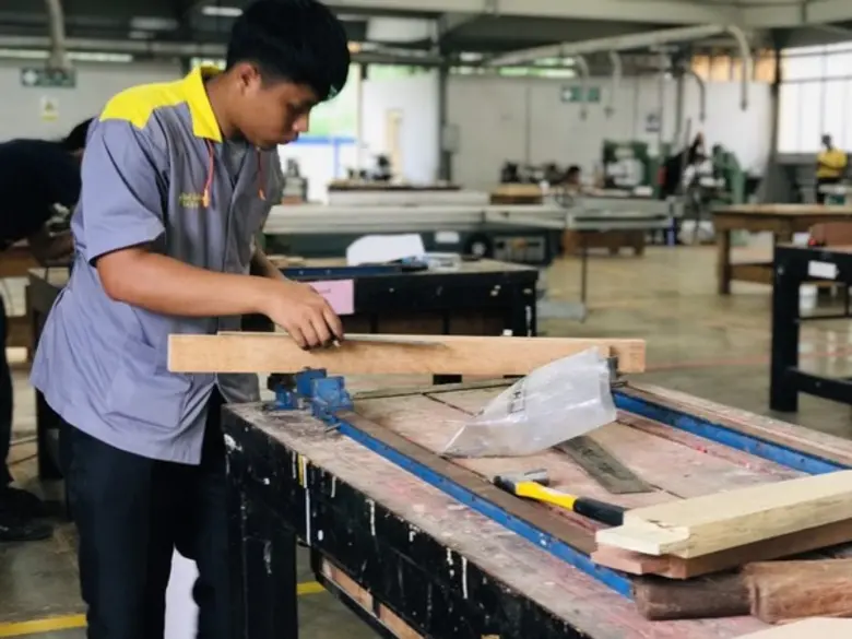 จังหวัดลำพูน พัฒนาและส่งเสริมเยาวชนที่มีทักษะฝีมือ สู่การแข่งขันฝีมือแรงงานแห่งชาติ ครั้งที่ 28 ระดับภาค