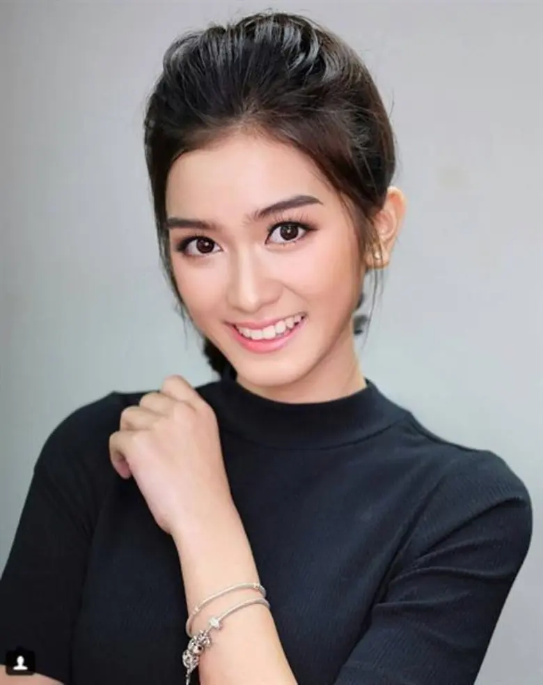 กำลังมาแรงแบบสุด ๆ สำหรับนางเอกสายดราม่าจ...