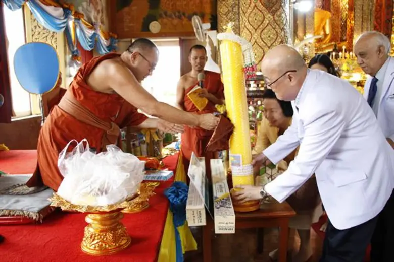 ภาพข่าว: โรงพยาบาลไทยนครินทร์ร่วมกับมูลนิธิหลวงพ่อพุธ-จตุเจริญ สืบสานประเพณีอันดีงามของไทยเนื่องในวันเข้าพรรษาประจำปี 2562
