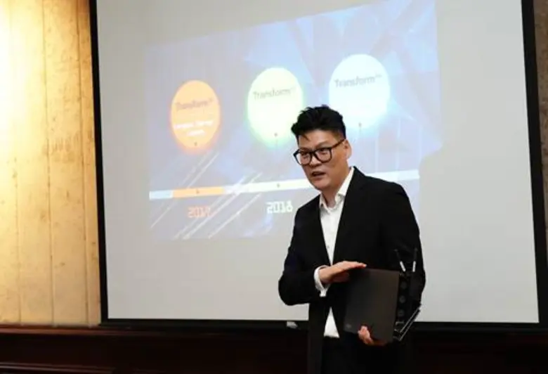 ณ งาน "Transform 3.0" เลอเนอโว นำเสนอเทคโ...