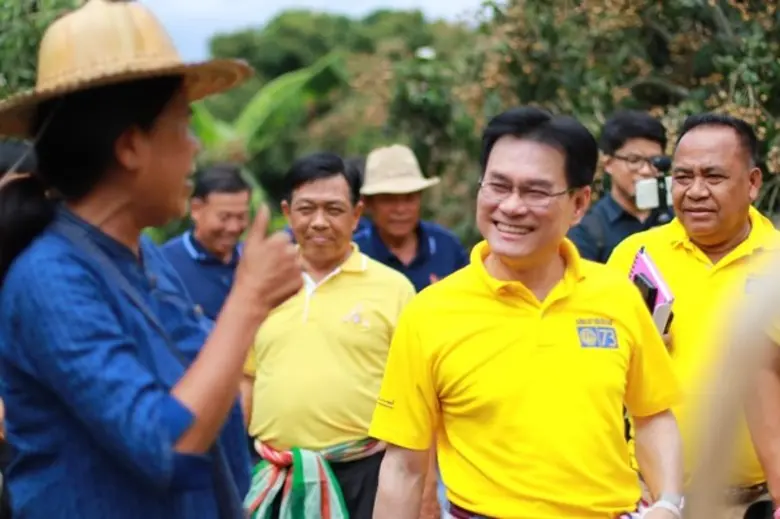 นายจุรินทร์ ลักษณวิศิษฏ์ หัวหน้าพรรคประชา...