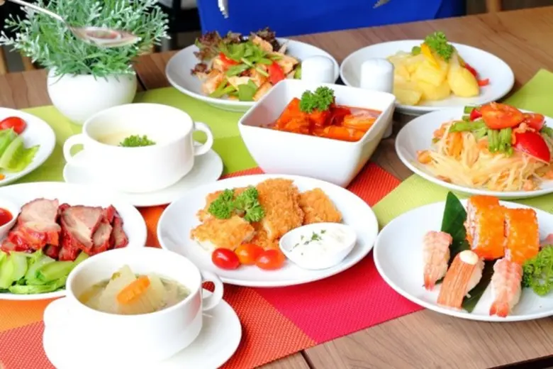 ห้องอาหารเทสต์ โรงแรมไอบิส กรุงเทพ สุขุมว...