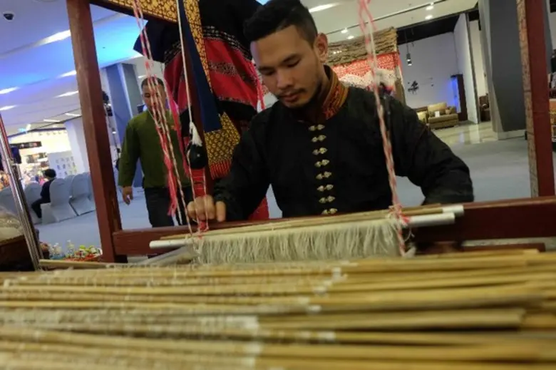 “แอ่วเหนือม่วนใจ๋ วิถีไทย วิถีล้านนา”