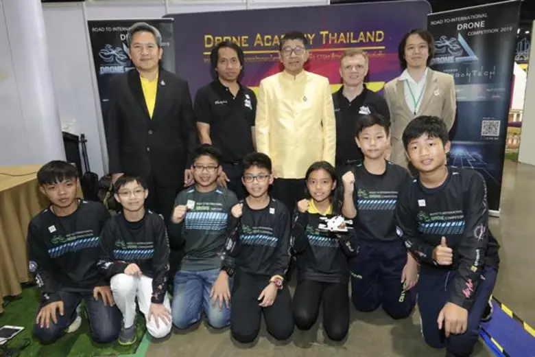 ศาสตราจารย์กิตติคุณ ดร.วิษณุ เครืองาม (กล...