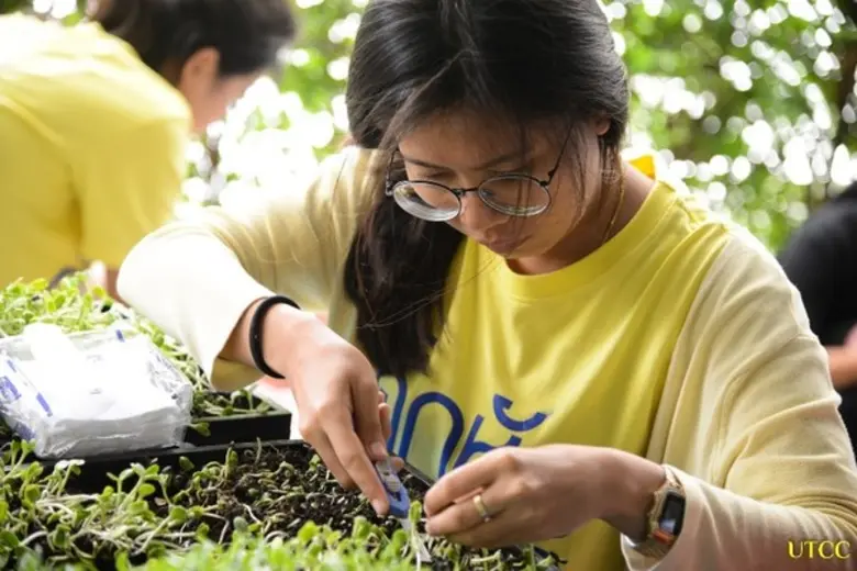 ภาพข่าว: ม.หอการค้าไทย ส่งเด็กลงมือทำจริงในโครงการเกษตรกรเด็กหัวการค้า