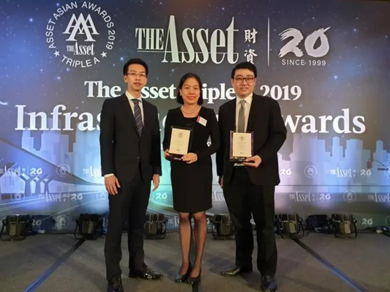 นางสาวพรวิภา ตั้งตรงจิตร ผู้บริหารกลุ่มธุ...