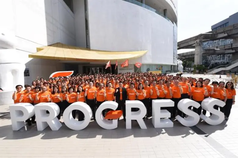 ธนชาต เปิดแนวคิด “ให้ชีวิตก้าวหน้าได้ทุกวัน : Your Everyday Progress” ตอกย้ำพันธกิจส่งมอบความก้าวหน้า นำพาลูกค้าก้าวสู่จุดหมายในทุกๆ วัน