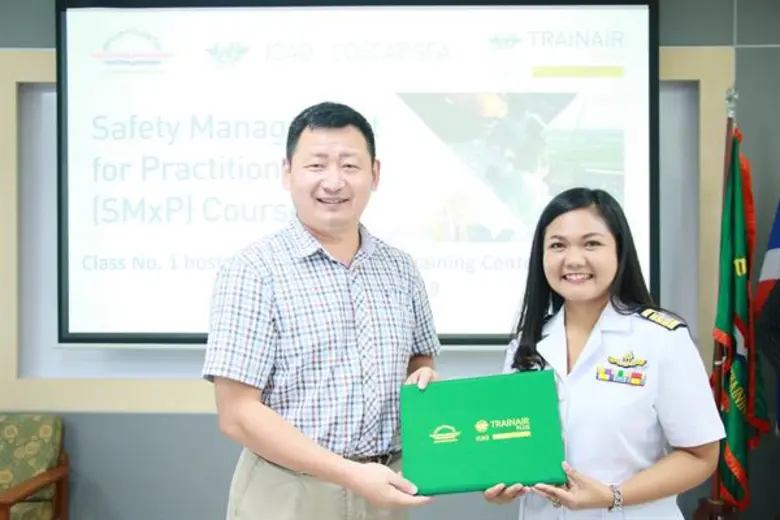 สบพ. จัดพิธีมอบประกาศนียบัตรหลักสูตร "ICAO Safety Management for Practitioners Course (SMxP)” รุ่นที่ 1