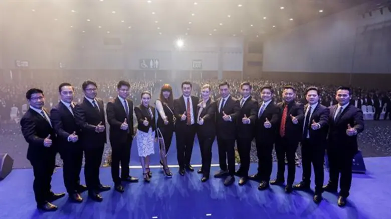 บมจ.กรุงไทย-แอกซ่า ประกันชีวิต จัดประชุมร...