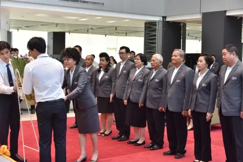 มหาวิทยาลัยศรีปทุม จัดงานพิธีกตเวทิตาคุณ ...