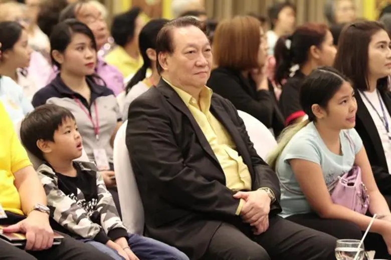 “มีสมาธิ รู้จักปล่อยวาง” แนวทางสร้างสุขฉบับ “ครูแพม” ลิตา ตะเวทิกุล