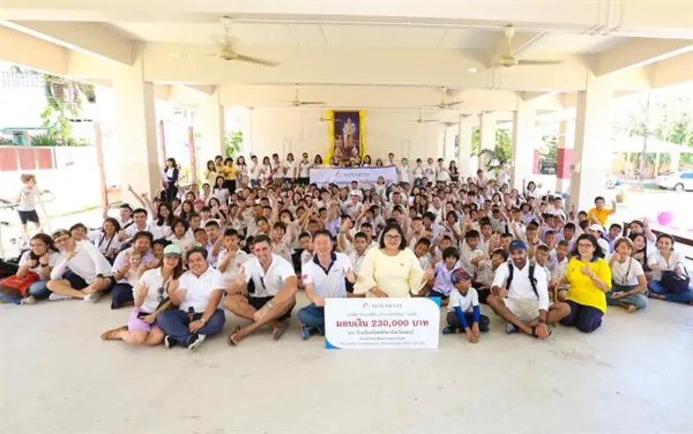 นายไรยาน จีโรม สเลทเตอร์ ประธานเจ้าหน้าที...