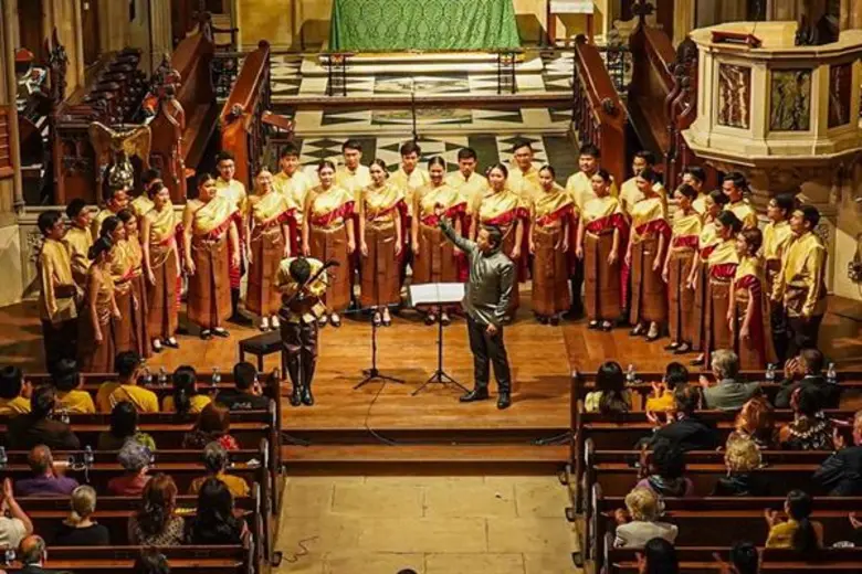 ทีมนักร้องประสานเสียงสวนพลูจากประเทศไทยชนะเลิศสาขา Open Choirs ด้วยคะแนนสูงสุด พร้อมได้รางวัล Conductor ดีเด่นจากเวทีประกวดเทศกาลดนตรีนานาชาติ ปี 2019 ที่แคว้นเวลส์
