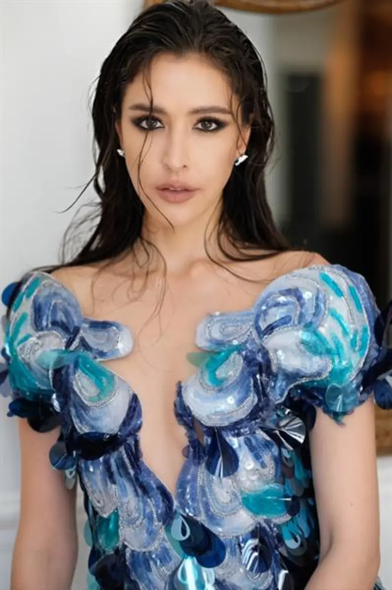 โอ้วว้าว! “ริต้า” ดาราคนแรกในเซ้าท์อีสท์เอเชียที่แบรนด์จิวเวลรี่ชั้นสูง “เพียเจต์” ดึงตัวมาถ่ายแฟชั่นเซ็ทคอลเลกชั่นล่าสุด 'Golden Oasis High Jewelry collection’