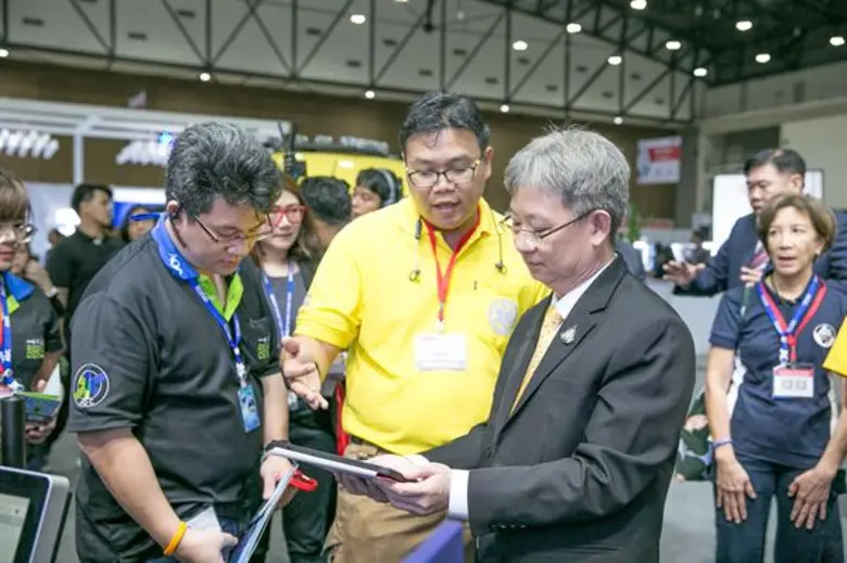 "ทีมแพทย์ฉุกเฉิน" โชว์นวัตกรรมระบบการบริหารจัดการรถพยาบาลแบบรวมศูนย์ ขานรับนโยบาย 2P Safety Hospital