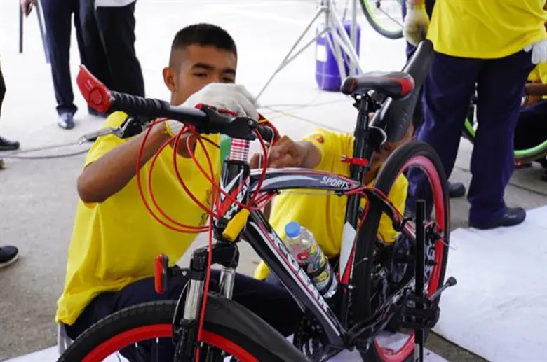 ดร.บุญรักษ์ ยอดเพชร เลขาธิการคณะกรรมการกา...