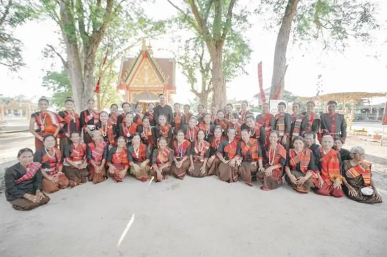 ทีวีไกด์: รายการ " หลงรักยิ้ม" อารยธรรมขอมสุดอันซีนแห่งอีสานใต้ เที่ยวแดนช้างใหญ่ สัมผัสวิถีพื้นบ้าน จ.สุรินทร์