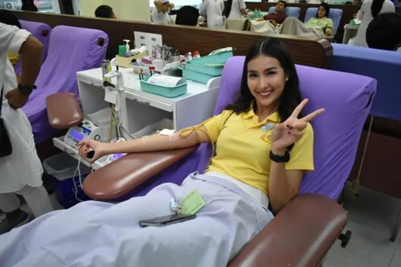 อาร์เอส ส่งดาราจิตอาสา ทำดีด้วยหัวใจ บริจาคเลือด ถวายพระราชกุศล ในหลวง ร.10