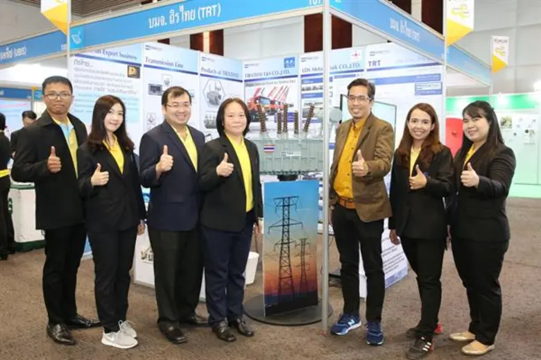 นางสาวชดาภา ตันติธนทัต ผู้จัดการส่วนการเงิน พร้อมด้...