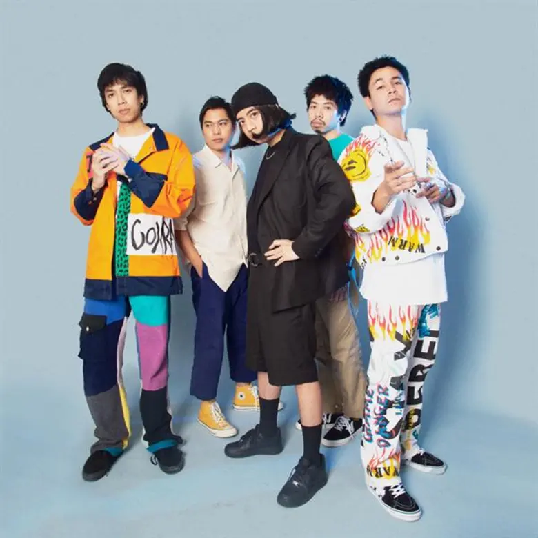 "ดาวกะพริบ" เพลง Feel good ที่สุดจาก SOMKIAT พร้อมมิวสิควิดีโอชวนฟินกับคู่พระนางมาแรง "ลุค อิชิคาว่า พลาวเด้น" และ "จีน่า - ญีนา ซาลาส”