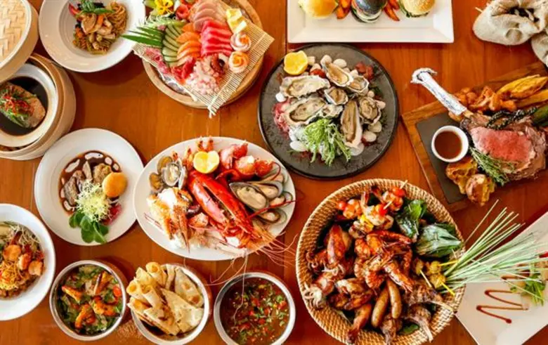 อิ่มอร่อยต้อนรับหน้าฝนไปกับซันเดย์บรั้นช์คุณภาพชื่อดังในราคาสุดคุ้มที่ ห้องอาหารเน็กซ์ทู คาเฟ่ โรงแรมแชงกรี-ลา กรุงเทพฯ