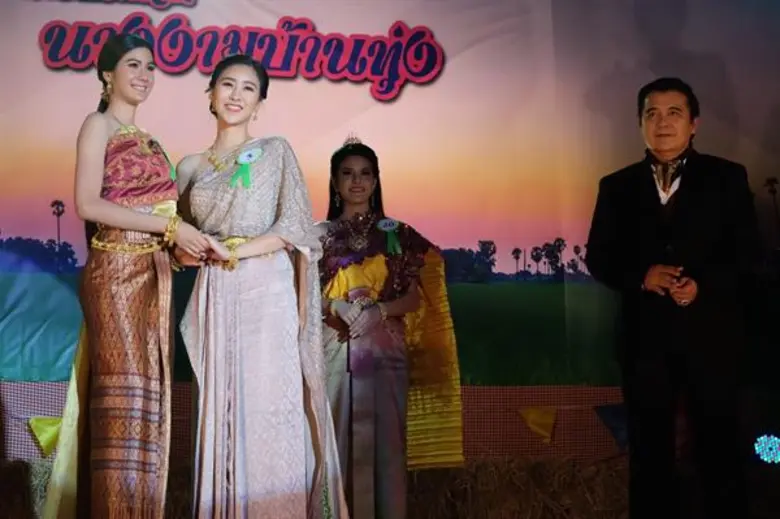 “พิ้งค์พลอย” เสิร์ฟโรแมนติก คอมเมดี้ จับคู่ “บอม” ครั้งแรก ใน “มาดามบ้านนา”