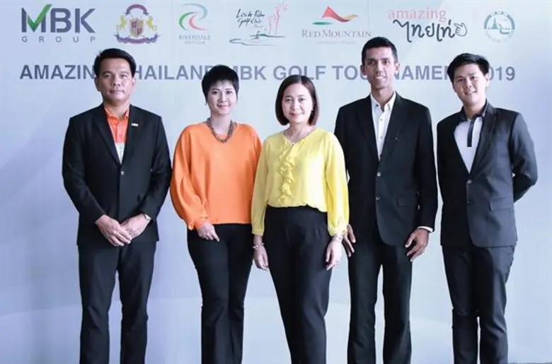 นายทรงเกียรติ อาทรกิจ ตัวแทนผู้จัดการแข่ง...