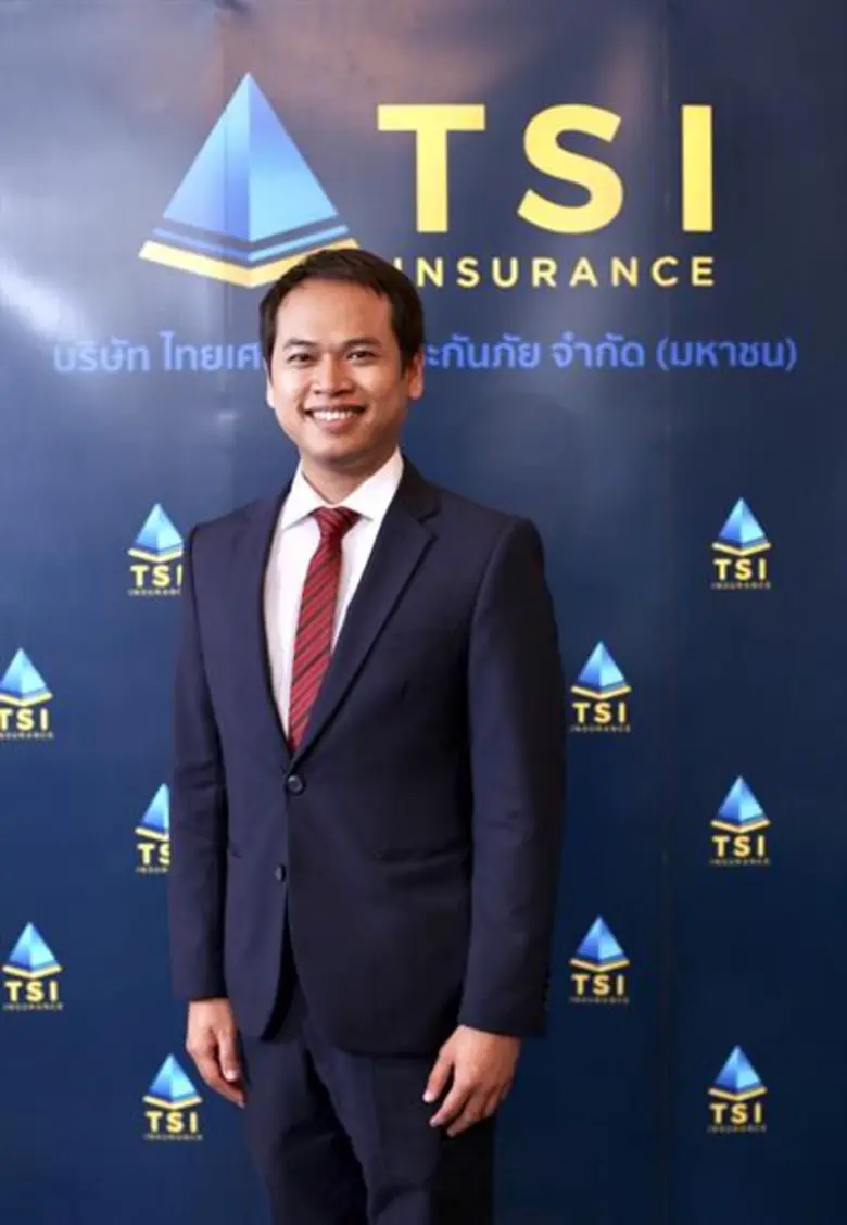 นายเสริมศักดิ์ หงษ์ทอง รองกรรมการผู้จัดกา...