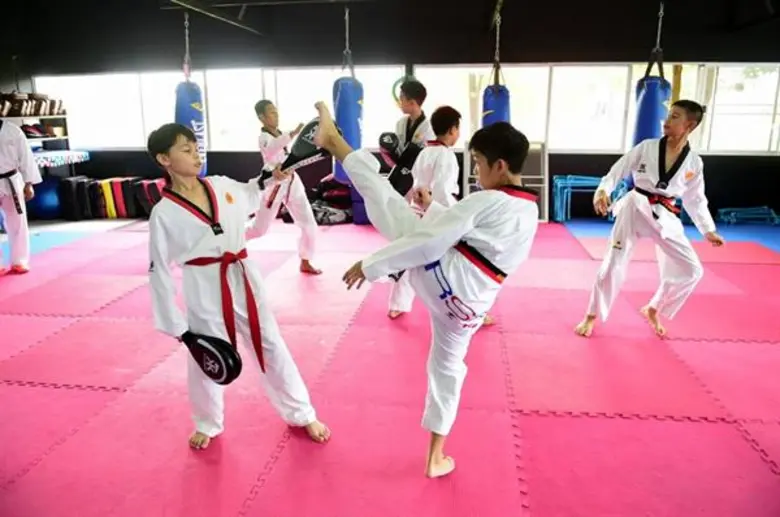 นางวิภารัตน์ โพธิ์กลิ่น รองกรรมการผู้จัดก...