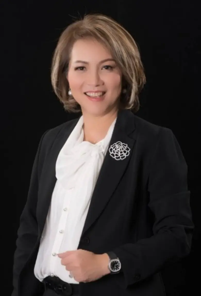 MC ผู้นำตลาดยีนส์เมืองไทย ดึงหญิงเก่ง "ชน...