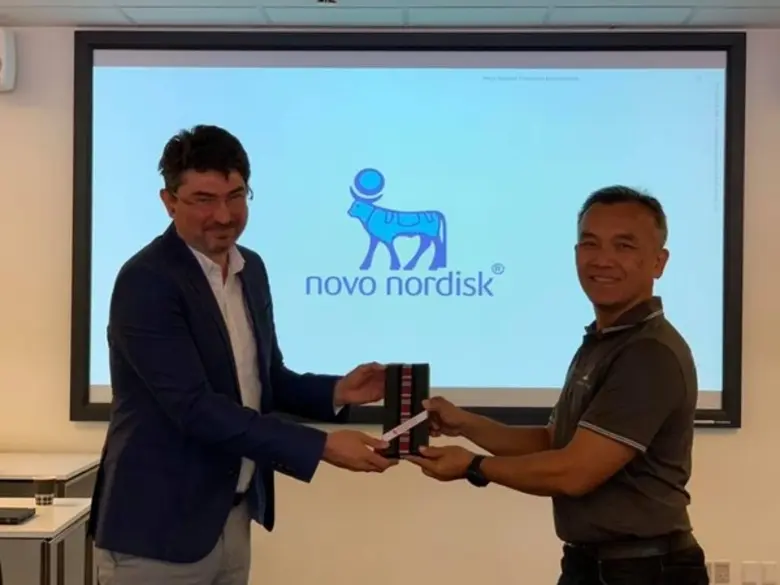 ศาสตราจารย์ ดร.สนอง เอกสิทธิ์ รองผู้อำนวย...