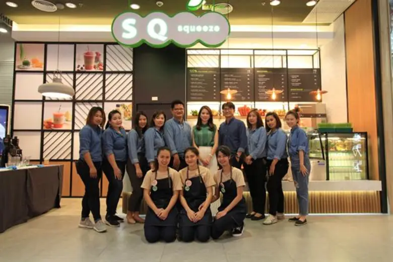 SQ Squeeze เพื่อนสายเฮลตี้ ชวนเป่าเป้ Masterchef Thailand ร่วมทำ Workshop เครื่องดื่มน้ำผักผลไม้สกัดเย็น