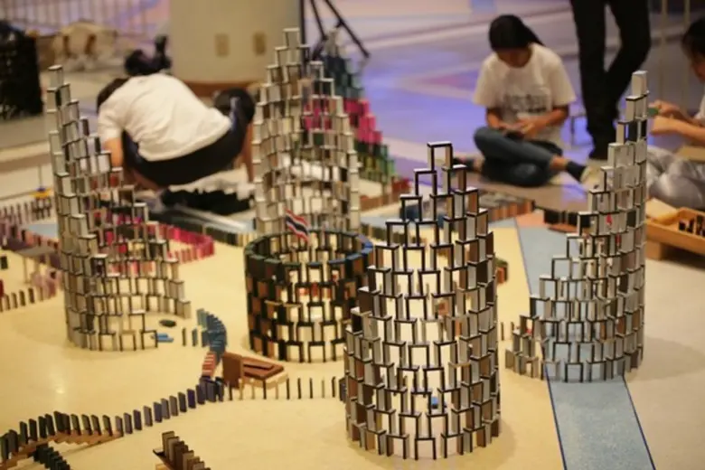 คณะสถาปัตยกรรมศาสตร์ มหาวิทยาลัยศรีปทุม ม...