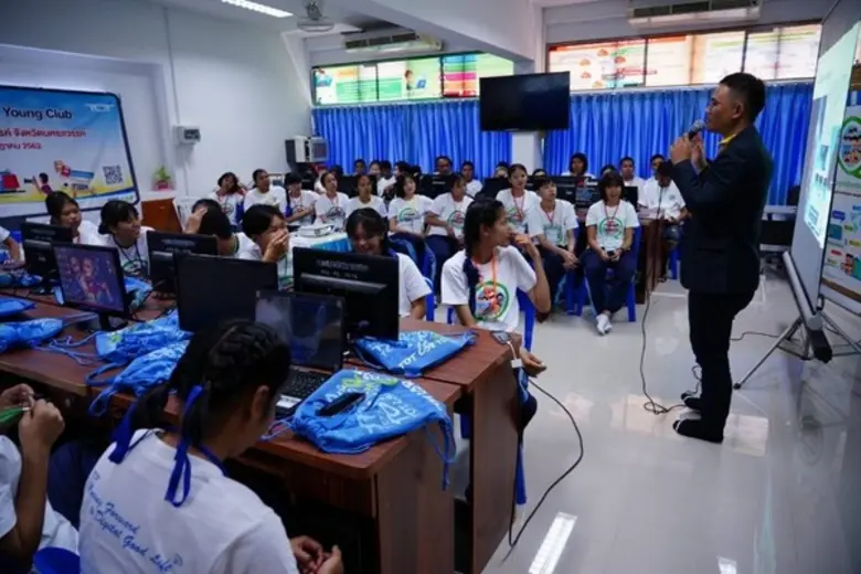 ทีโอที ร่วมกับ ชุมชนเทศบาลนครนครสวรรค์ เปิดโครงการ TOT Young Club ผลักดันขยายตลาดชุมชน พัฒนาศักยภาพการท่องเที่ยว ตอบโจทย์ประเทศไทย 4.0