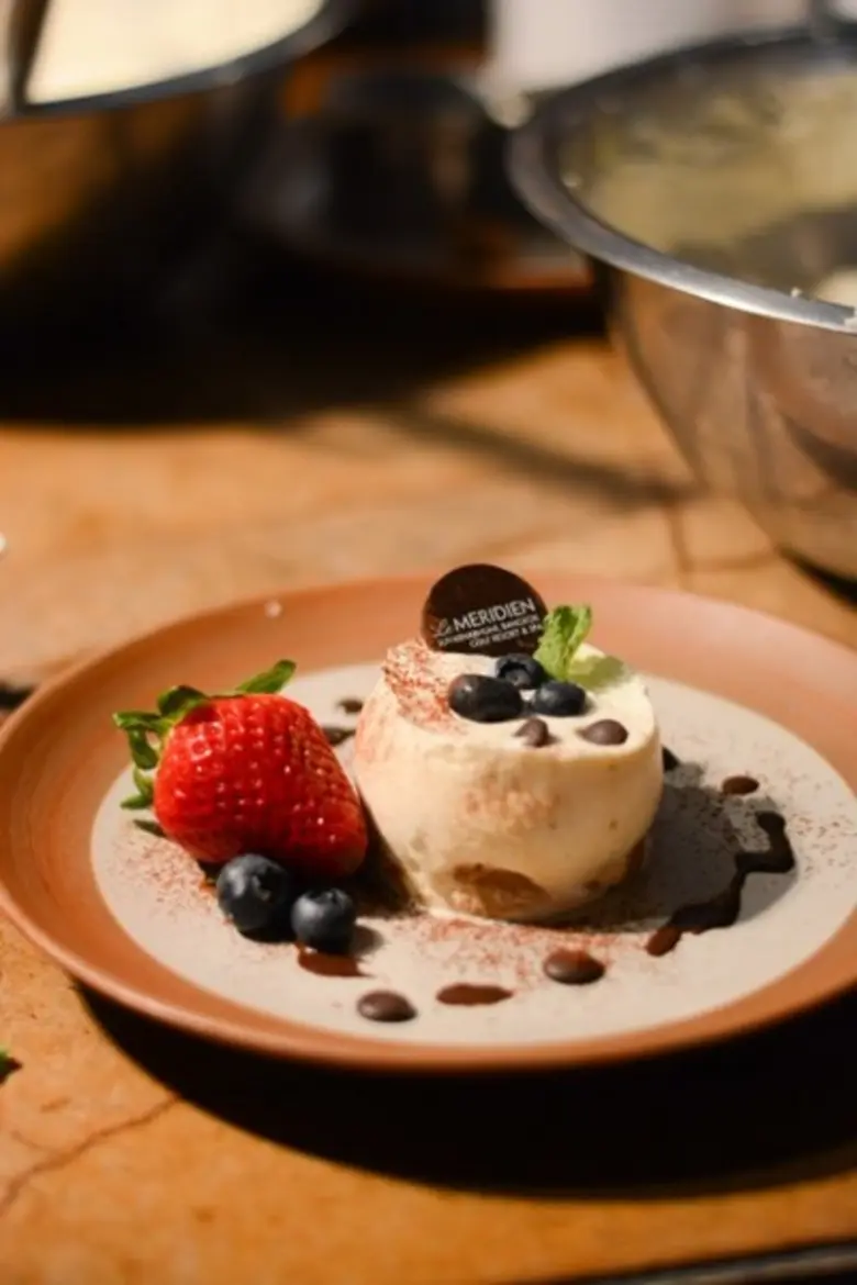 โรงแรมเลอ เมอริเดียน สุวรรณภูมิ กรุงเทพฯ ...