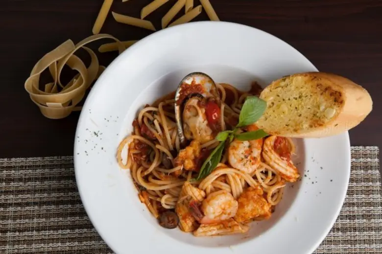 ธนาซิตี้ฯ ขอนำเสนอเมนูเด็ด "สปาเก็ตตี้ซีฟ...