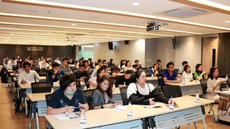 ดร. จุฑาทอง จารุมิลินท เลขาธิการ สำนักงานอัตราเบี้ย...