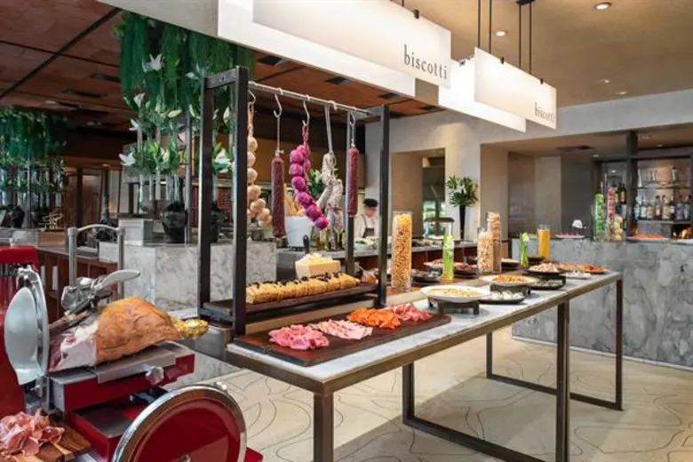 เฉลิมฉลองวันแม่ ณ โรงแรมอนันตรา สยาม กรุงเทพ วันที่ 5 – 12 สิงหาคม 2562