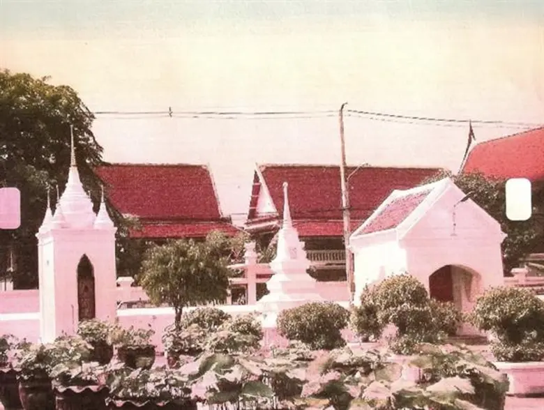 ศาลพิพากษาให้วัดกัลยาณมิตรสร้างเจดีย์เจ้าจอมมารดาแช่ม (ราชสกุลประวิตร) ตามแบบเดิมเพื่อทดแทนองค์เดิมที่พระพรหมกวี (พงศ์สันต์ หรือนามเดิมประกอบ วงศ์พรนิมิตร) เจ้าอาวาสฯทุบทำลายไป