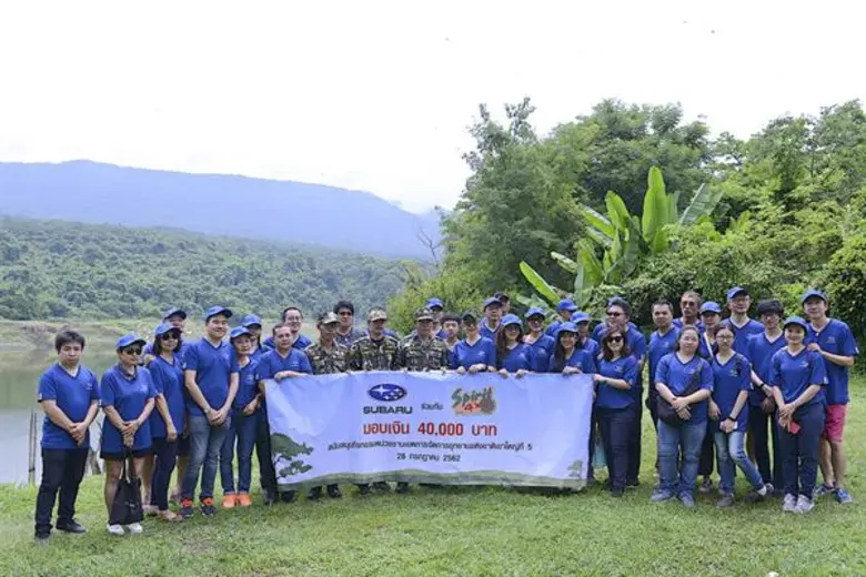 โรงเรียนพัฒนาทักษะการขับขี่รถขับเคลื่อนสี...