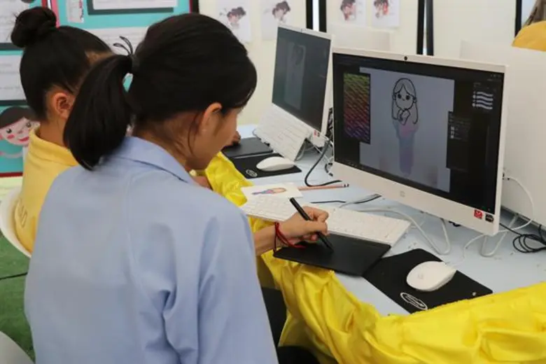 วิทยาลัยบริหารธุรกิจและการท่องเที่ยวกรุงเทพเปิดสอนการทำสติ๊กเกอร์ไลน์ ตอบโจทย์สังคมยุคใหม่ใน โลกออนไลน์