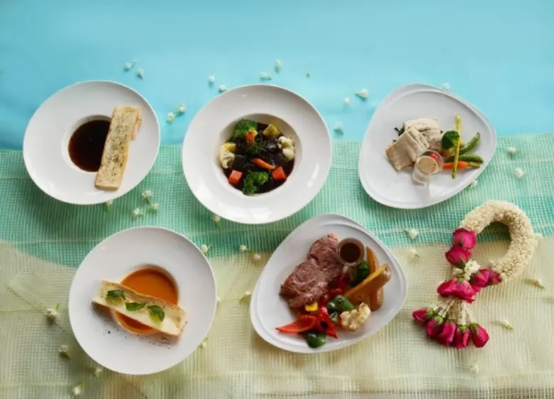 บอกรักแม่ได้ทุกวัน ตลอดเดือนสิงหาคมนี้ ที่ โรงแรมเดอะคอนทิเน้นท์ กรุงเทพ