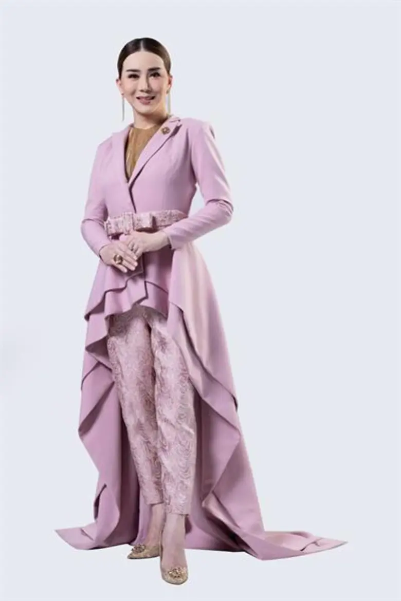 สวยแล้วยังใจบุญ ต้องยกให้กับ 'คุณแอน – จั...